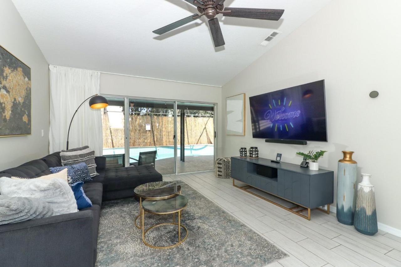 Lilys Stylish Villa Close To Disney Ideal For Long Stays 올랜도 외부 사진