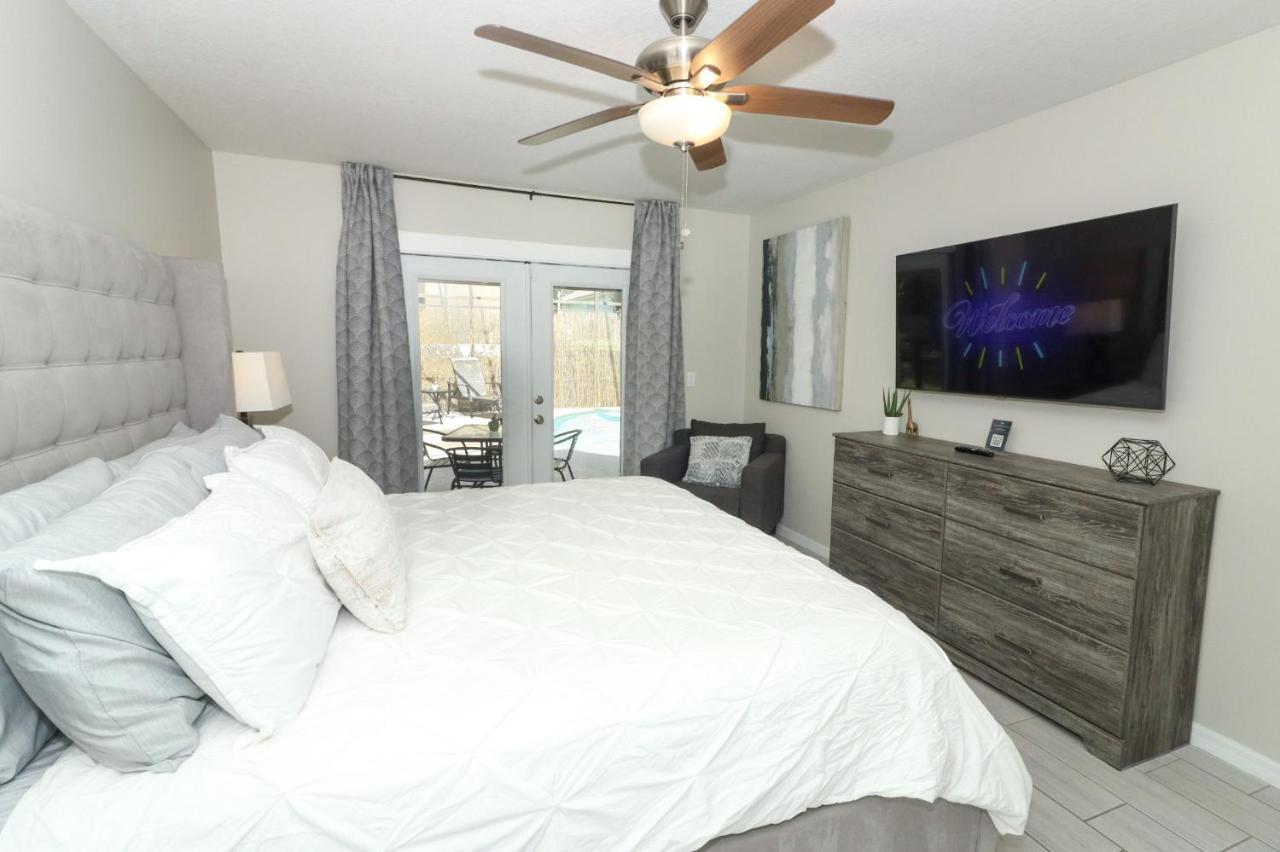 Lilys Stylish Villa Close To Disney Ideal For Long Stays 올랜도 외부 사진