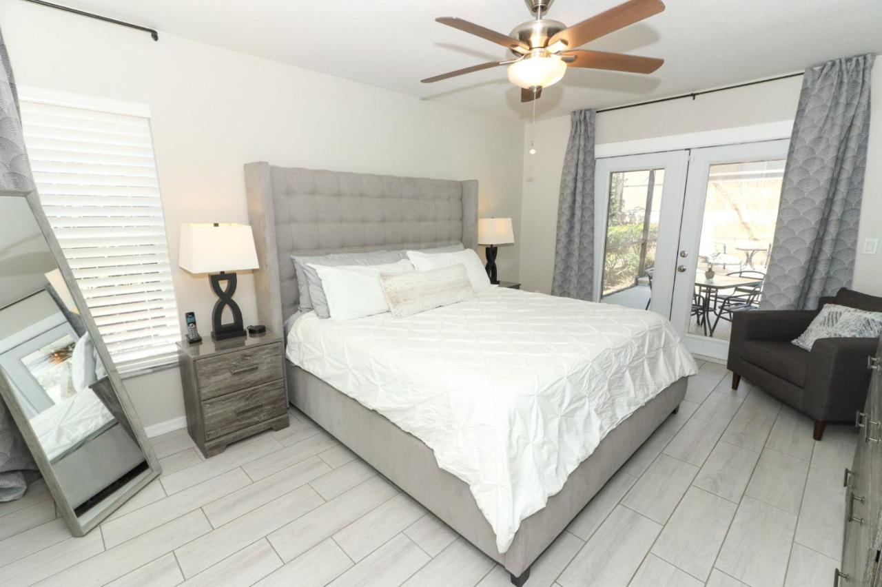 Lilys Stylish Villa Close To Disney Ideal For Long Stays 올랜도 외부 사진