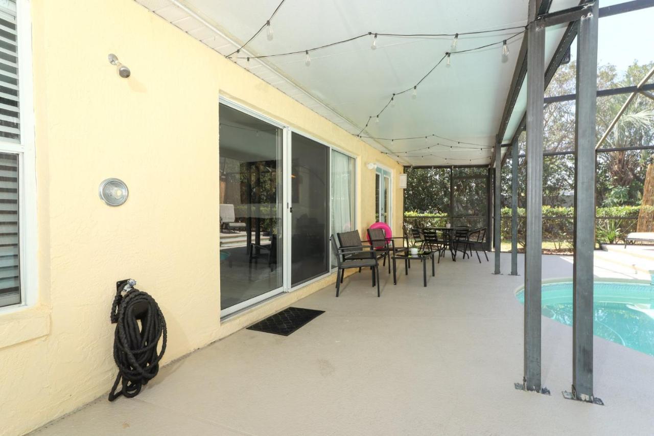 Lilys Stylish Villa Close To Disney Ideal For Long Stays 올랜도 외부 사진